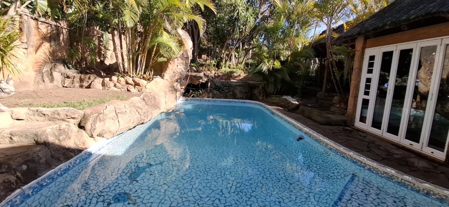 6 Bedroom Property for Sale in Haven Hills Eastern Cape